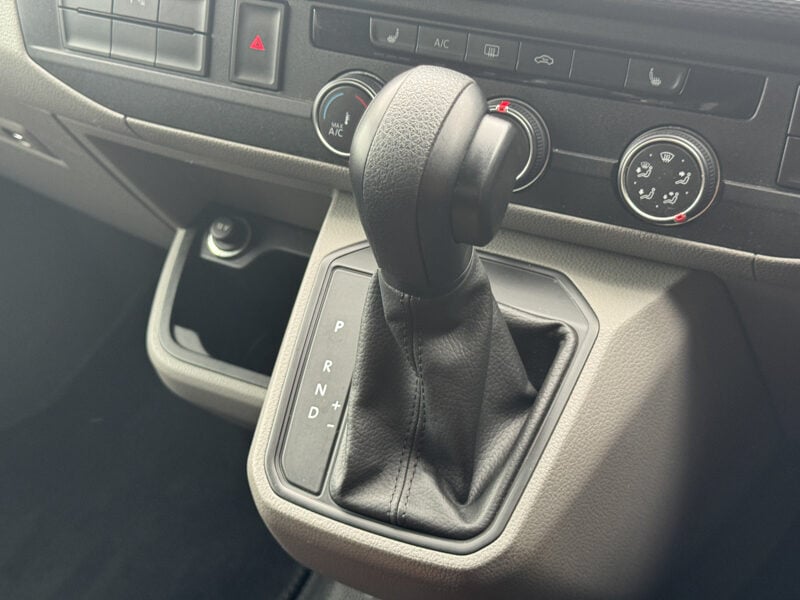 Used Volkswagen Transporter 2021 for sale - 77663566: Photo 32