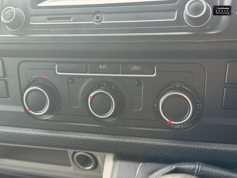 Used Volkswagen Transporter 2016 for sale - 77042195: Photo 27