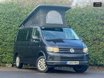 Used Volkswagen Transporter 2016 for sale - 77042195: Photo