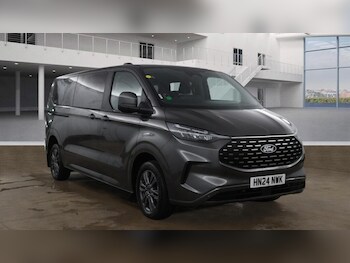 Used Ford Tourneo Custom 2024 for sale - 77666038: Photo