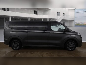 Used Ford Tourneo Custom 2024 for sale - 77666038: Photo