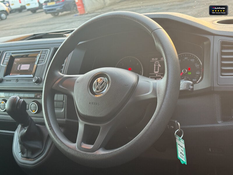 Used Volkswagen Transporter Shuttle 2017 for sale - 77042217: Photo 11