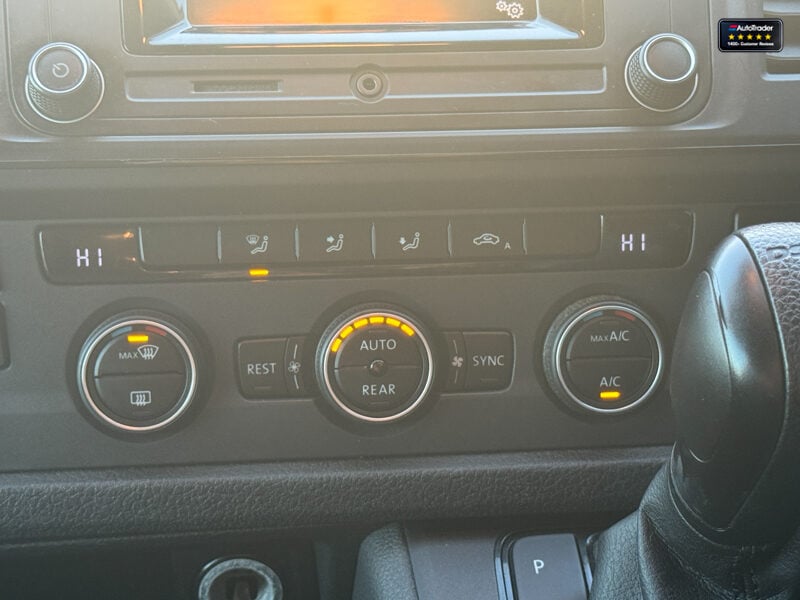 Used Volkswagen Transporter Shuttle 2017 for sale - 77042217: Photo 21