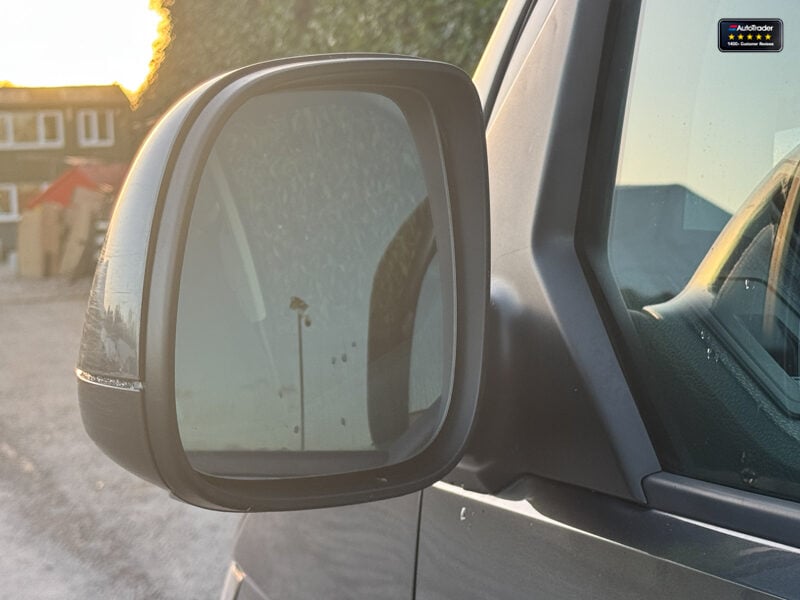 Used Volkswagen Transporter Shuttle 2017 for sale - 77042217: Photo 29