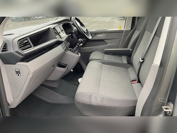 Used Volkswagen Transporter 2021 for sale - 77820371: Photo