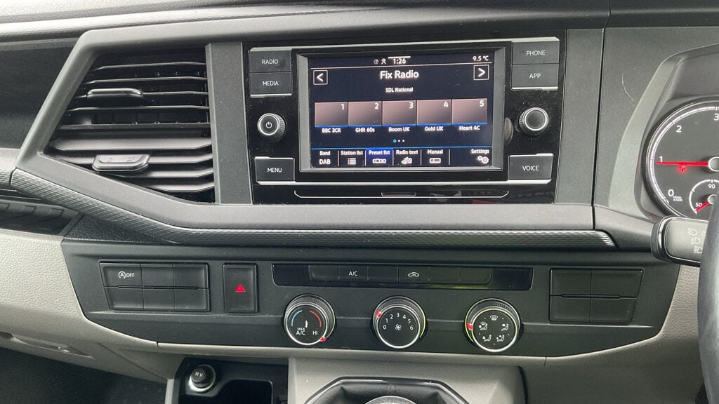 Used Volkswagen Transporter 2021 for sale - 77820371: Photo 5