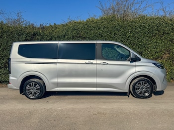 Used Ford Tourneo Custom 2024 for sale - 77818159: Photo