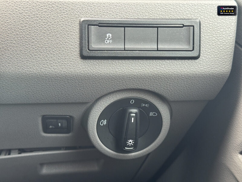 Used Volkswagen Transporter 2022 for sale - 77042208: Photo 23