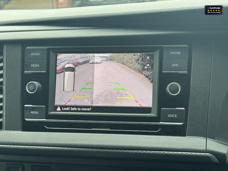 Used Volkswagen Transporter 2022 for sale - 77042208: Photo 30