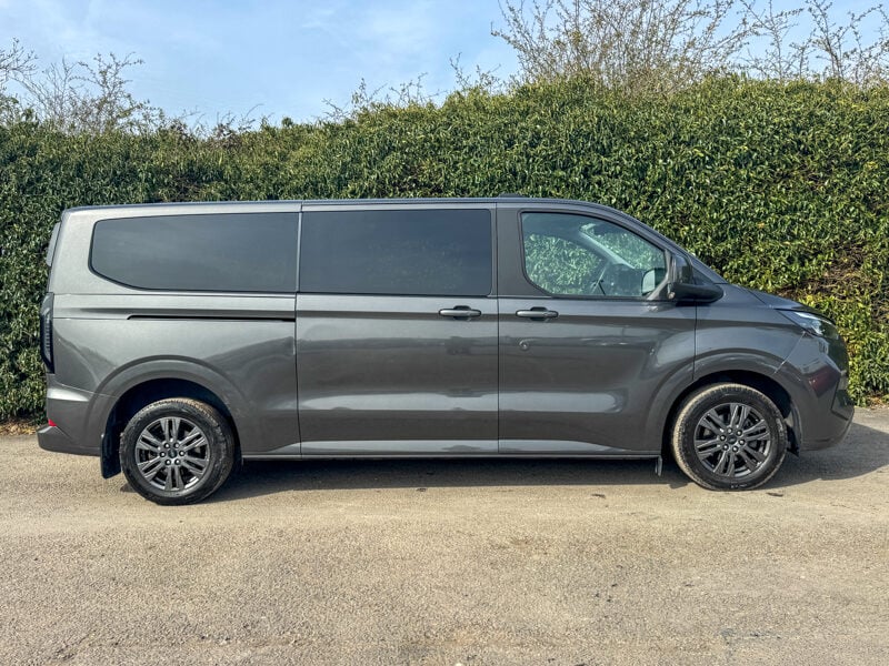 Used Ford Tourneo Custom 2025 for sale - 77985019: Photo 4