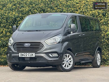 Used Ford Tourneo Custom 2022 for sale - 77042188: Photo