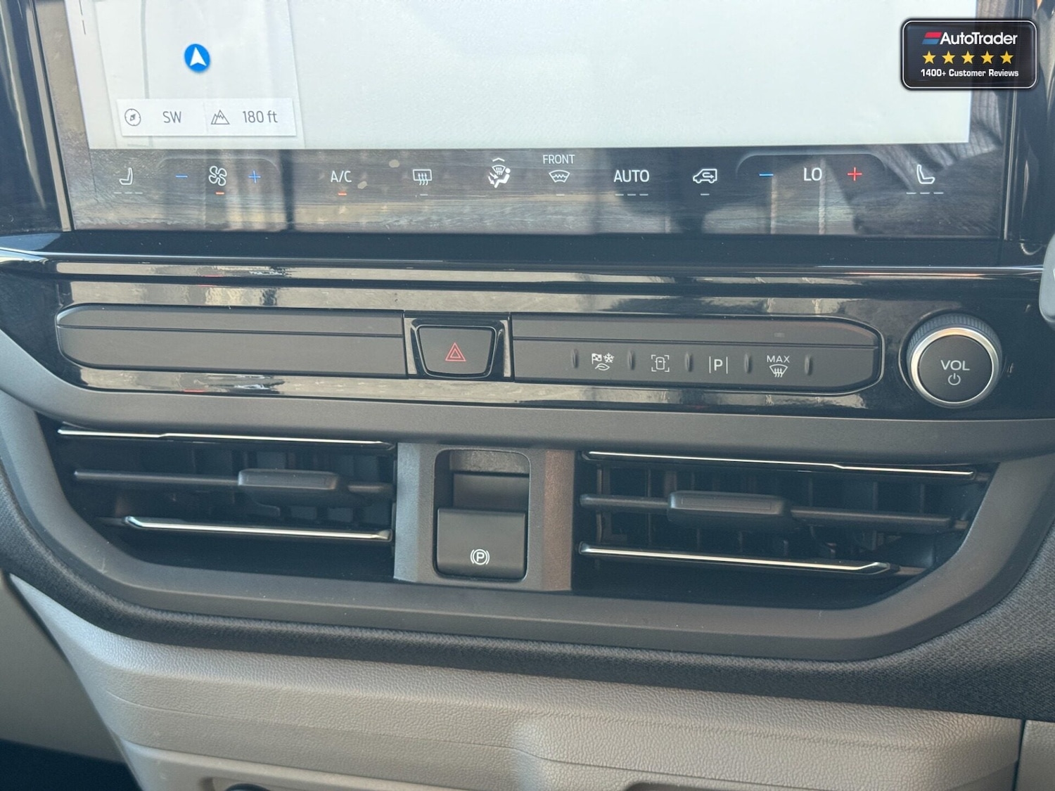 Used Ford Tourneo Custom 2024 for sale - 77989518: Photo 25