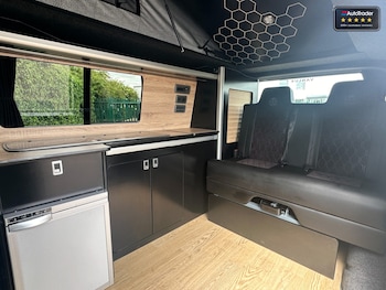 Used Volkswagen Transporter 2023 for sale - 78164596: Photo