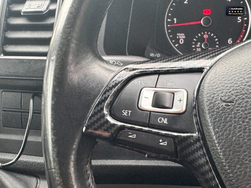 Used Volkswagen Transporter 2018 for sale - 77042177: Photo 16