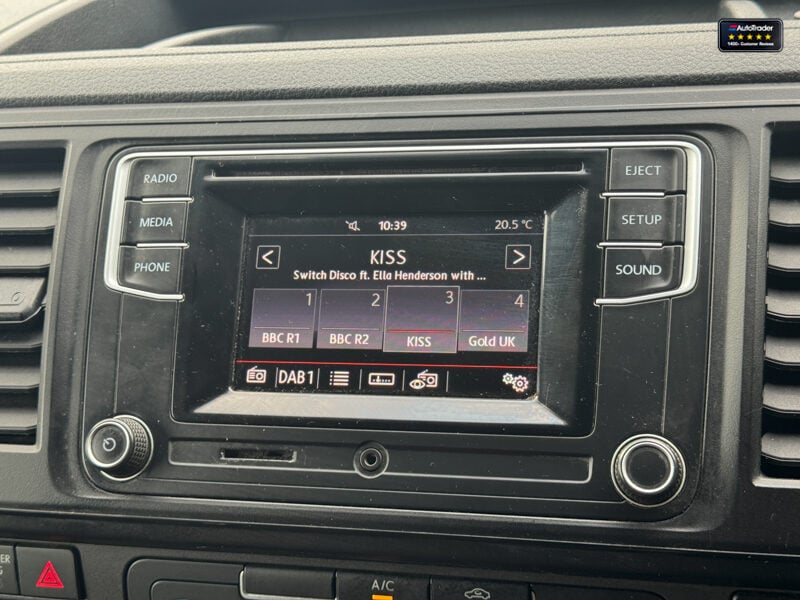 Used Volkswagen Transporter 2018 for sale - 77042177: Photo 20