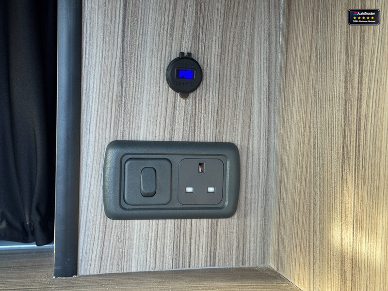 Used Volkswagen Transporter 2023 for sale - 77042215: Photo 12