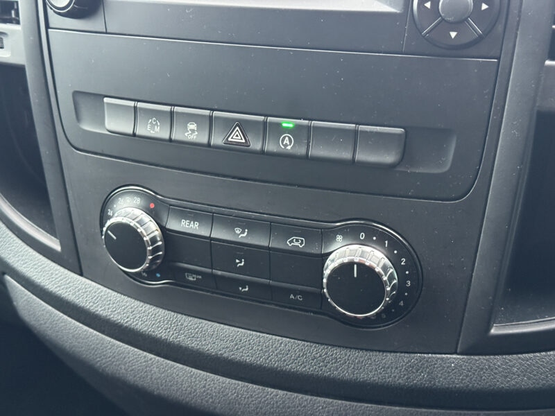 Used Mercedes-Benz Vito 2019 for sale - 77282598: Photo 24