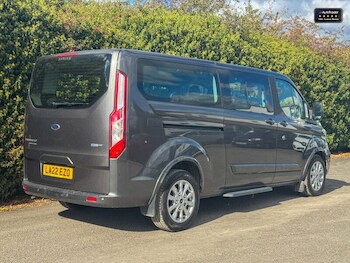 Used Ford Tourneo Custom 2022 for sale - 77042185: Photo