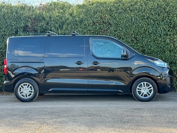 Used Citroen Space Tourer 2019 for sale - 77818182: Photo