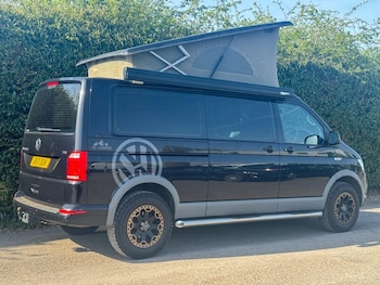 Used Volkswagen Transporter 2017 for sale - 77905715: Photo