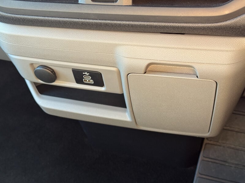 Used Ford Tourneo Custom 2024 for sale - 77774574: Photo 25