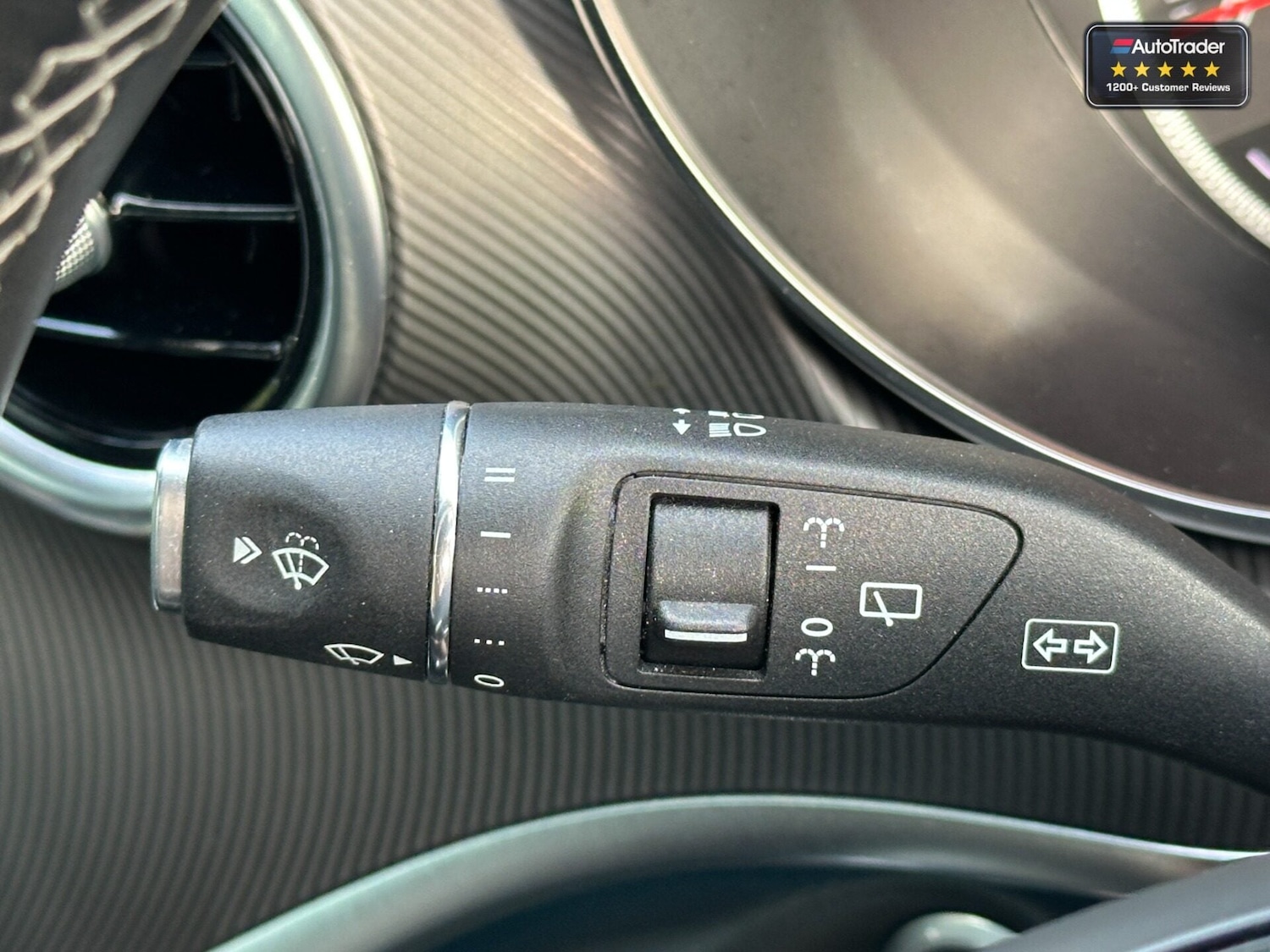 Used Mercedes-Benz V-Class 2019 for sale - 77042138: Photo 17