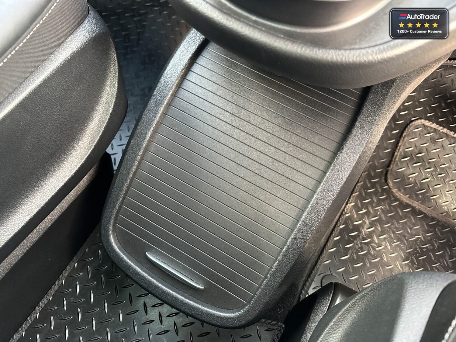 Used Mercedes-Benz V-Class 2019 for sale - 77042138: Photo 33