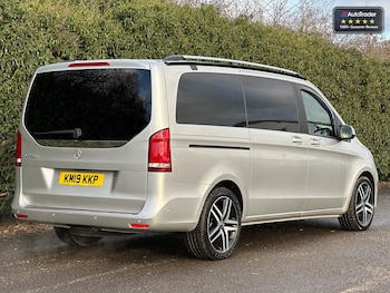 Used Mercedes-Benz V-Class 2019 for sale - 77042138: Photo