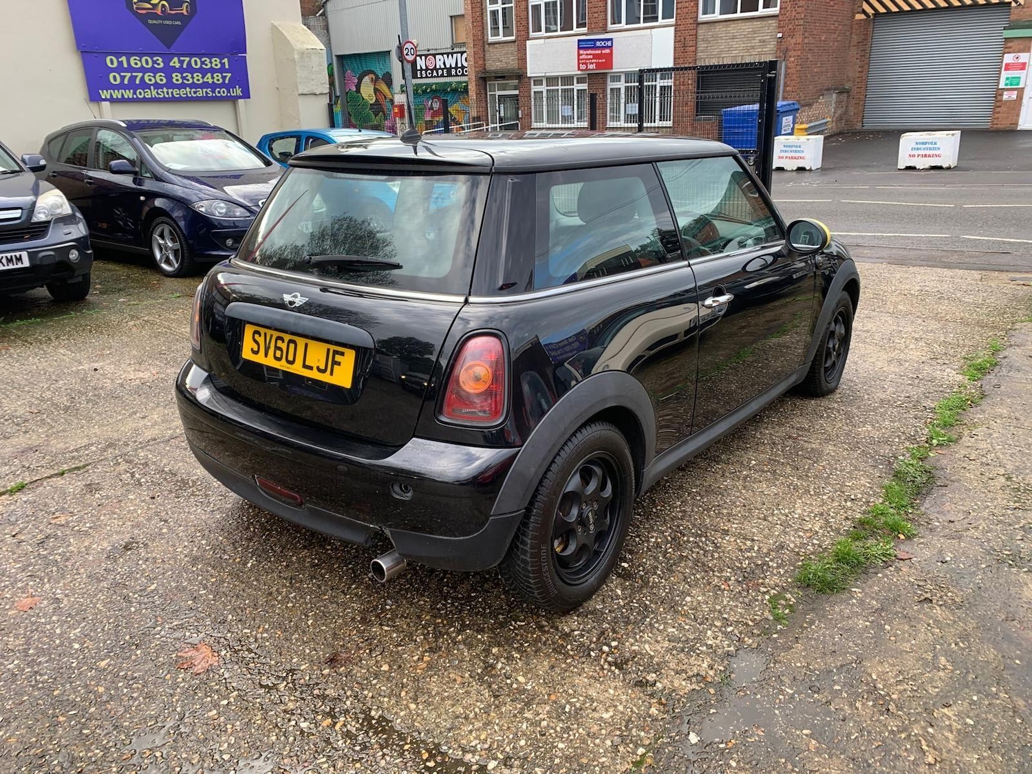 Used MINI Hatch 2010 for sale - 76994980: Photo 6