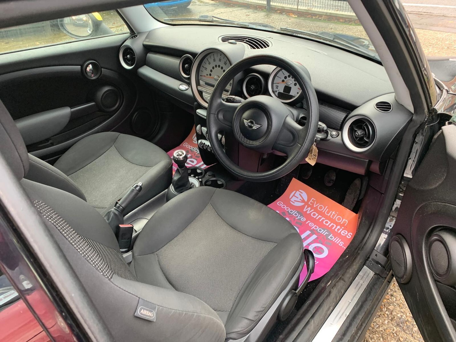 Used MINI Hatch 2010 for sale - 76994980: Photo 7