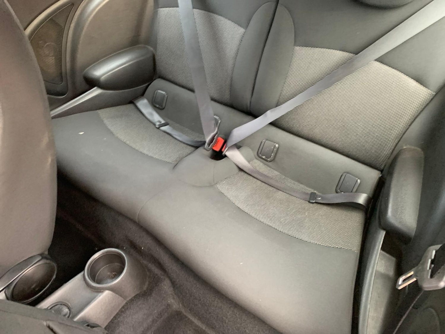 Used MINI Hatch 2010 for sale - 76994980: Photo 8