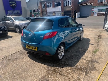 Used Mazda Mazda2 2013 for sale - 79168736: Photo