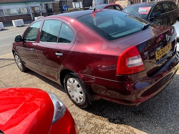 Used Skoda Octavia 2010 for sale - 75540223: Photo
