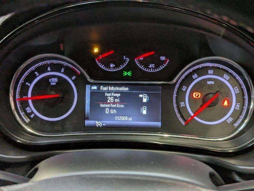 Used Vauxhall Insignia 2015 for sale - 76561200: Photo 10