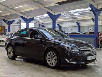 Used Vauxhall Insignia 2015 for sale - 76561200: Photo
