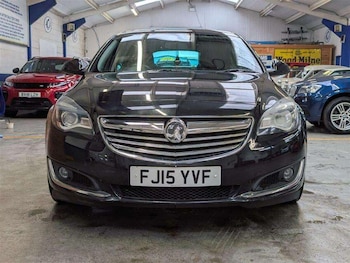 Used Vauxhall Insignia 2015 for sale - 76561200: Photo