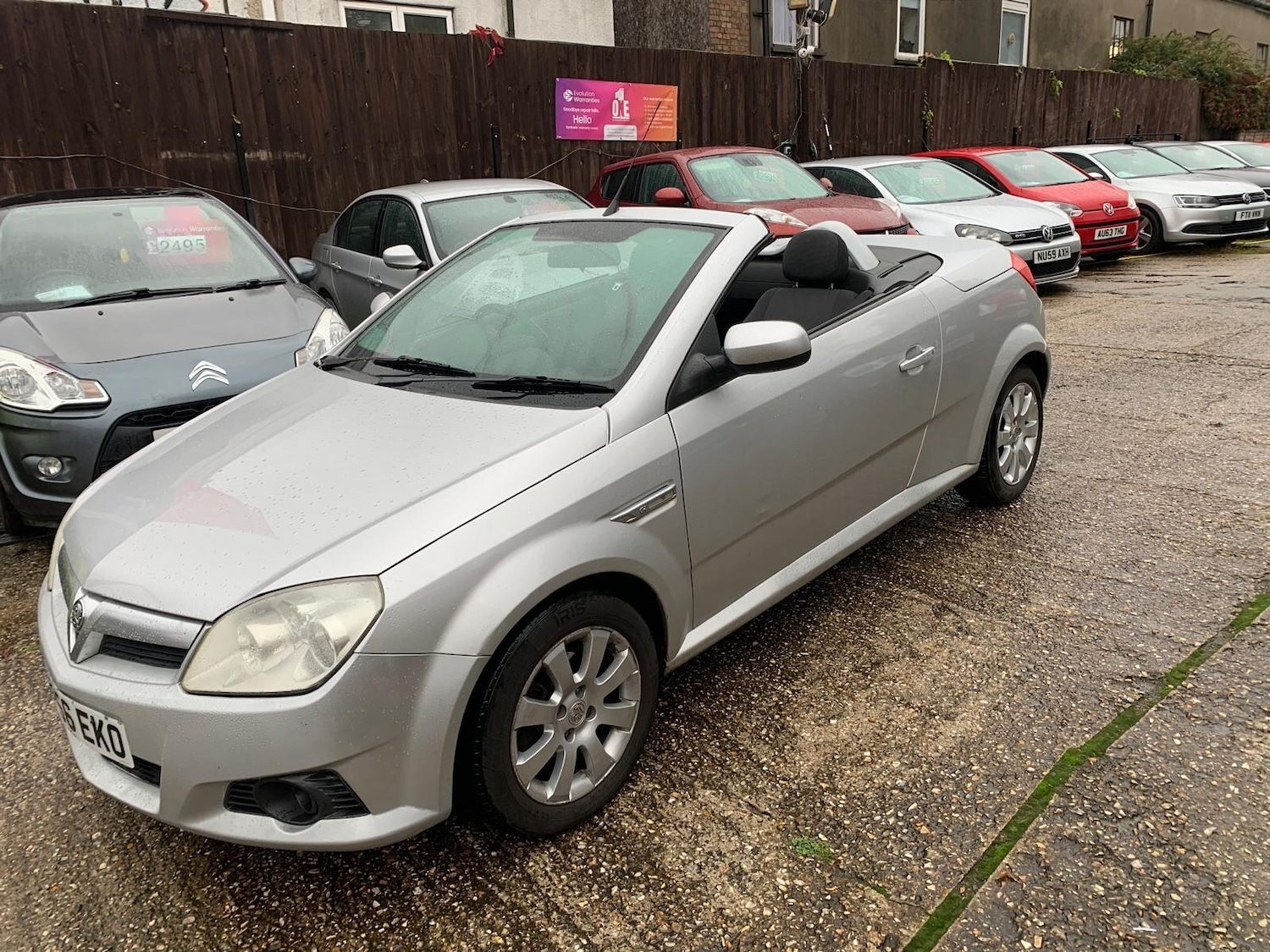 Used Vauxhall Tigra 2006 for sale - 76152748: Photo 1