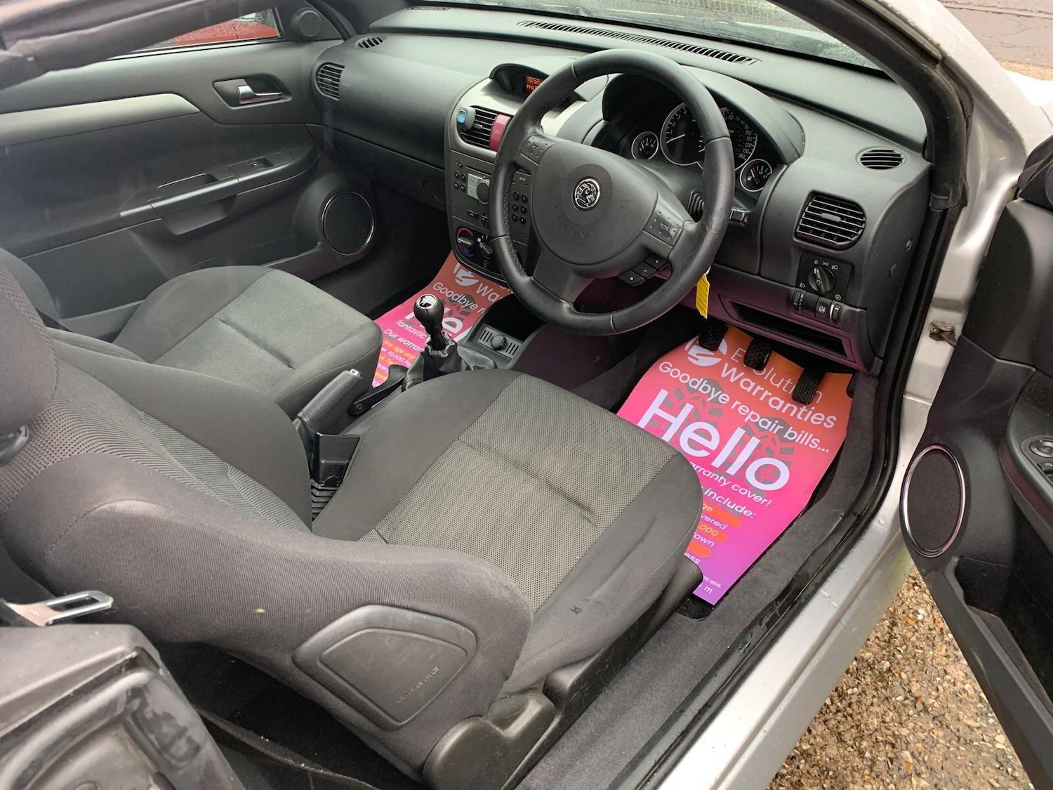 Used Vauxhall Tigra 2006 for sale - 76152748: Photo 12