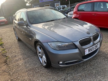 Used BMW 3 Series 2011 for sale - 75532026: Photo