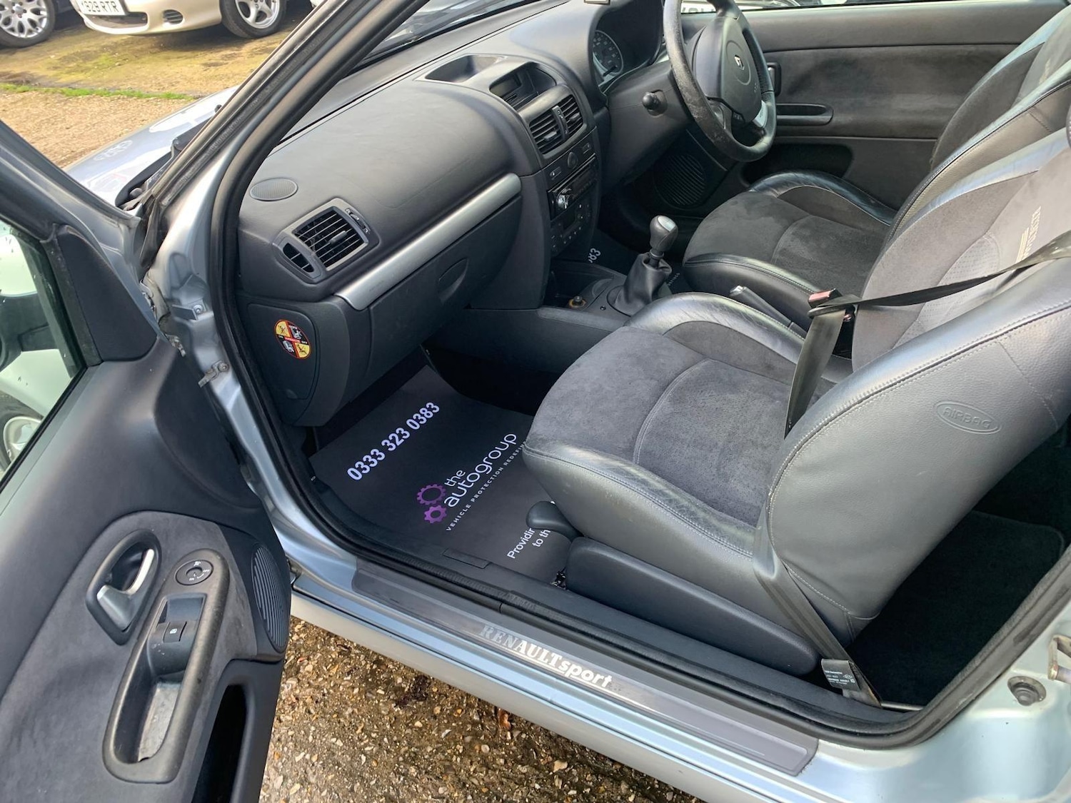 Used Renault Clio 2003 for sale - 76996051: Photo 16