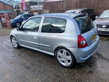 Used Renault Clio 2003 for sale - 76996051: Photo