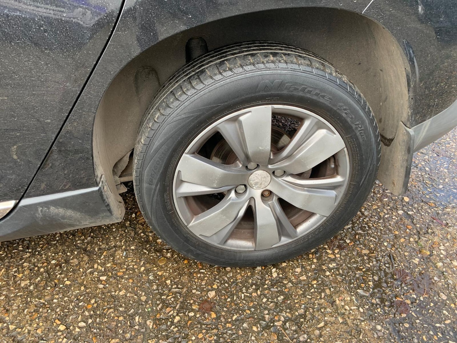 Used Peugeot 2008 2015 for sale - 76512313: Photo 8