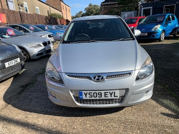 Used Hyundai i30 2009 for sale - 76215385: Photo 2