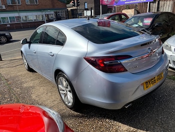 Used Vauxhall Insignia 2016 for sale - 75928550: Photo