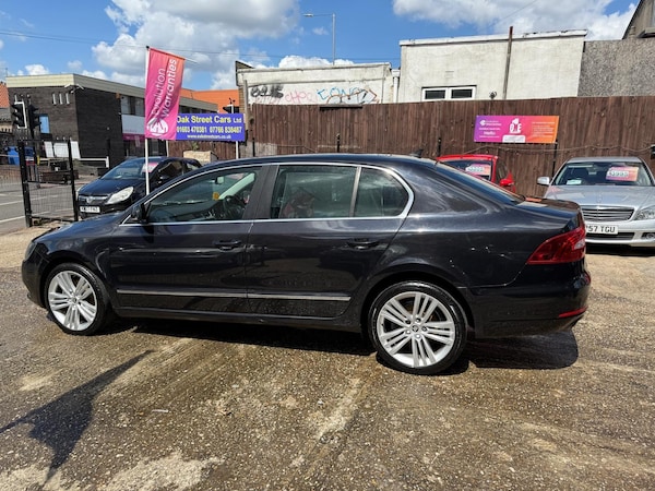 Used Skoda Superb 2014 for sale - 75318537: Photo 6