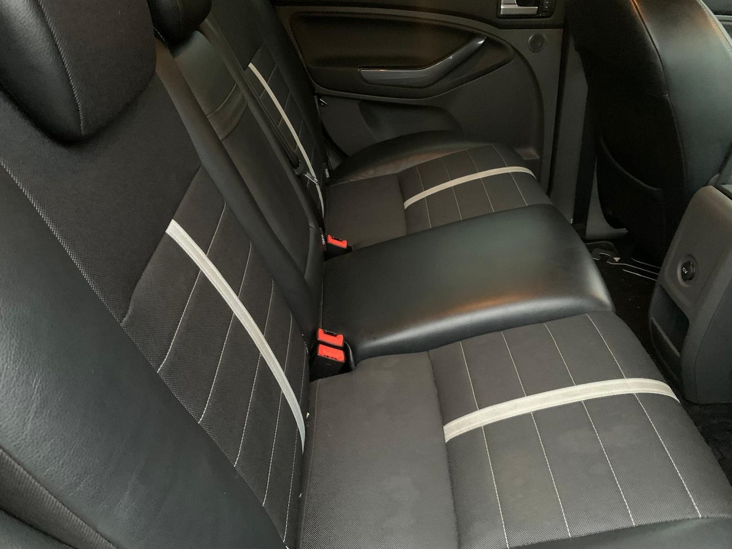 Used Ford Kuga 2012 for sale - 77244519: Photo 11