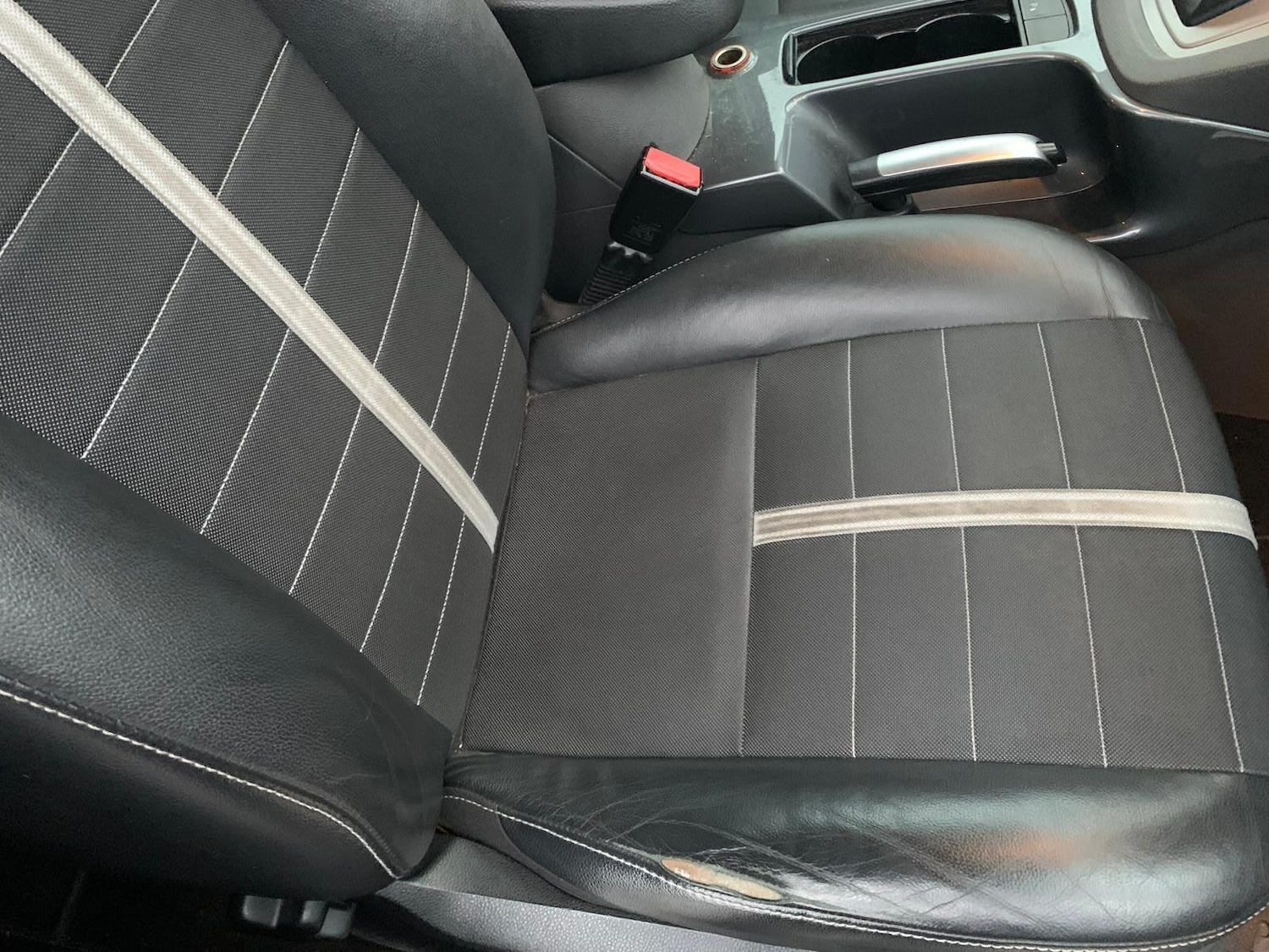 Used Ford Kuga 2012 for sale - 77244519: Photo 13