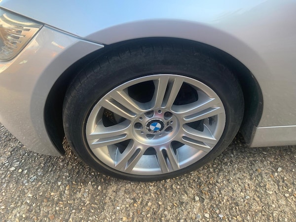 Used BMW 3 Series 2011 for sale - 75492809: Photo 12