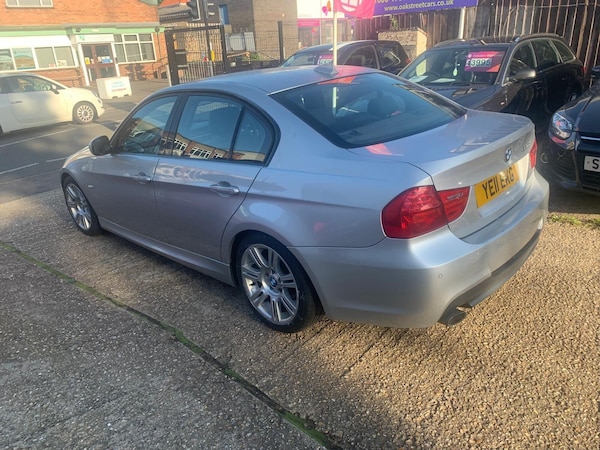 Used BMW 3 Series 2011 for sale - 75492809: Photo 4
