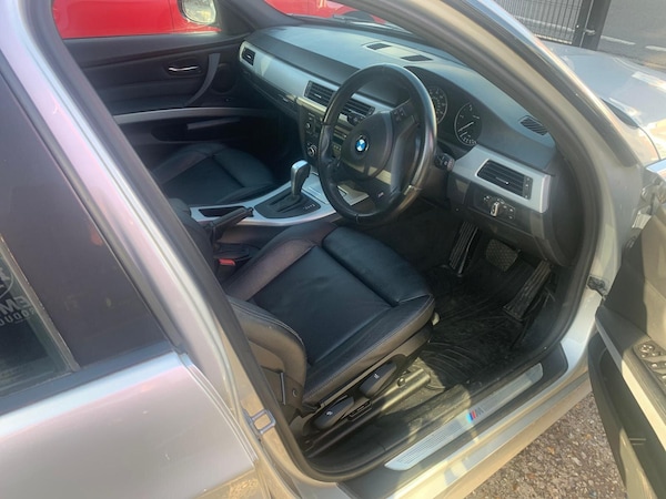 Used BMW 3 Series 2011 for sale - 75492809: Photo 9